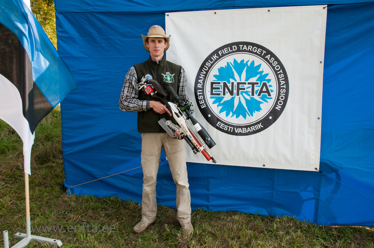 Romi Agar, Steyr LG 110 Field Target, Nikko Stirling Diamond 10-50x60